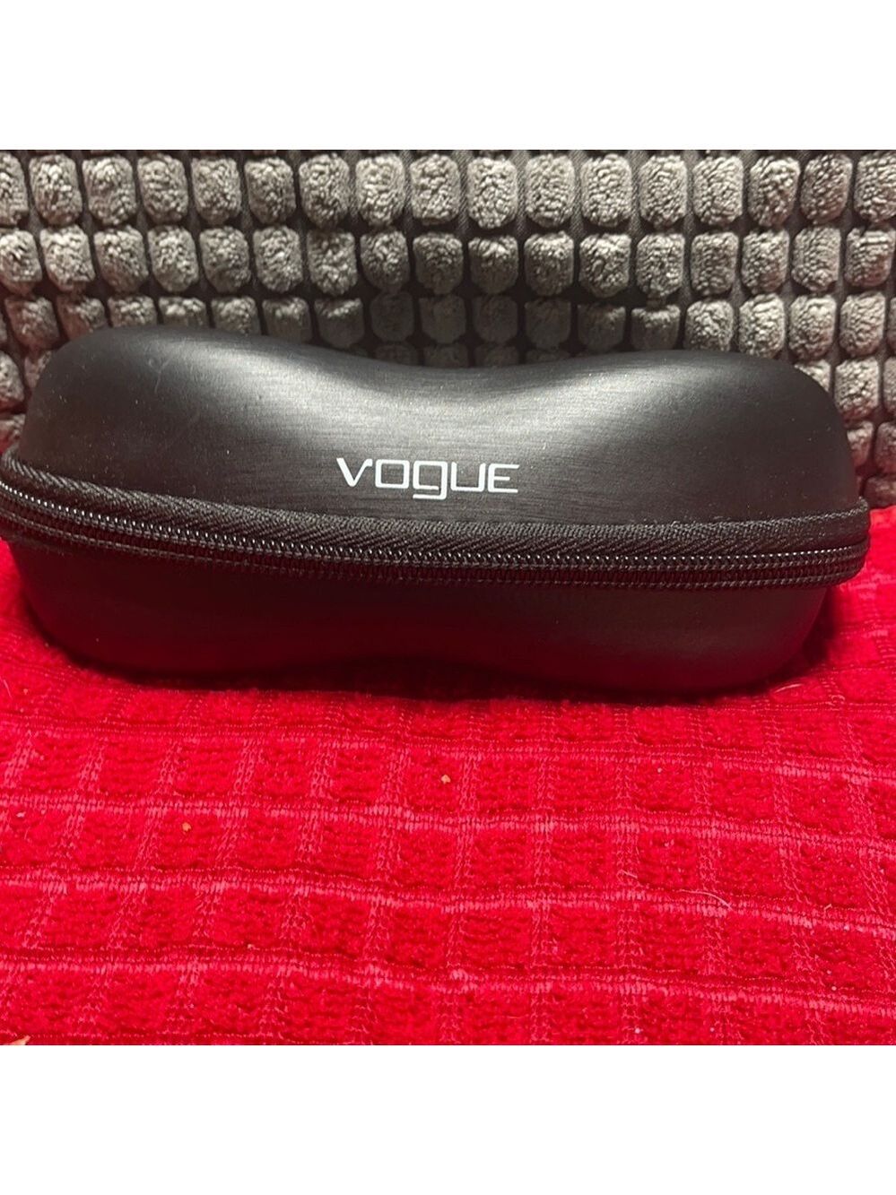 VOGUE Case only ZZ11